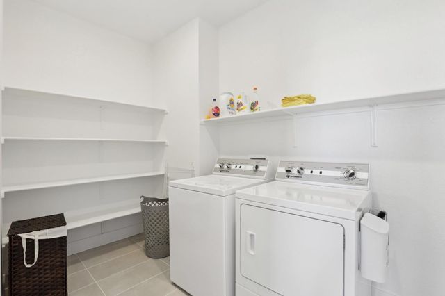 2200 Stagecoach Rd, Patterson, CA 95363