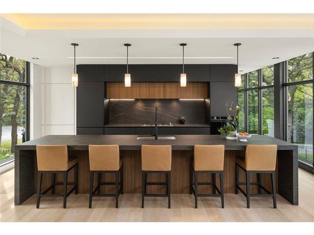 4513X Laguna Drive, Edina, MN 55435