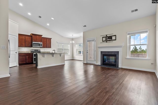 712 N Pinewalk Way, Elgin, SC 29045
