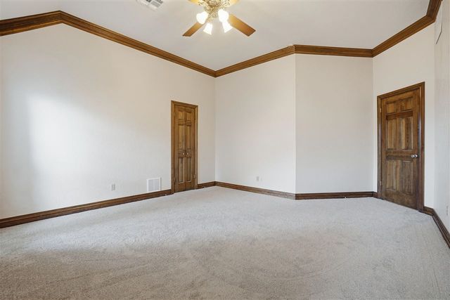 3006 NE Heritage Dr, Lawton, OK 73507