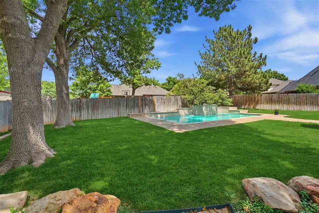 3006 NE Heritage Dr, Lawton, OK 73507