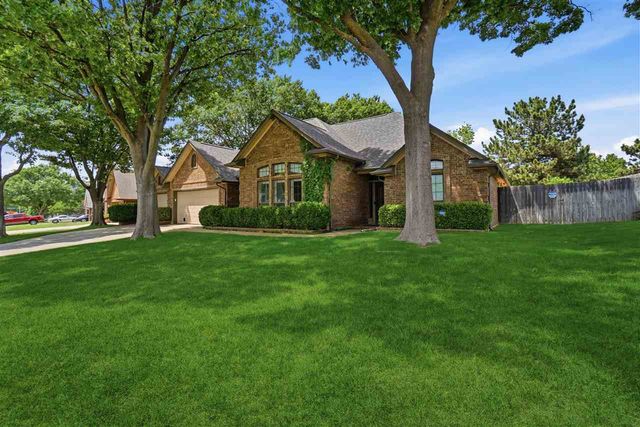 3006 NE Heritage Dr, Lawton, OK 73507
