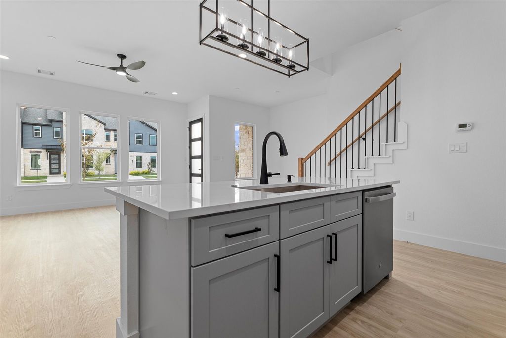 8918 Lowell Street, Rowlett, TX 75089