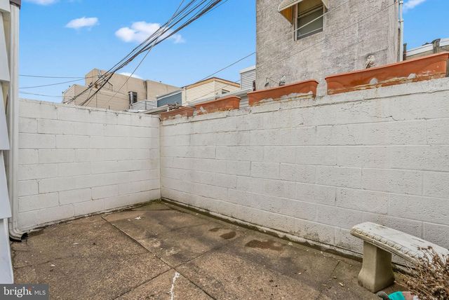 140 SIGEL ST, Philadelphia, PA 19148