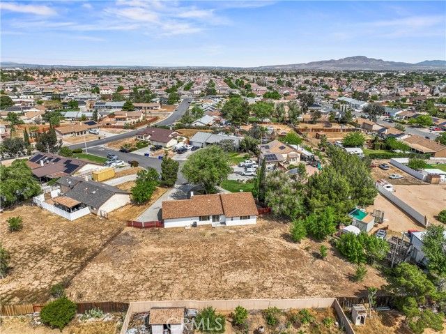 13875 Stage Coach Cir., Victorville, CA 92392