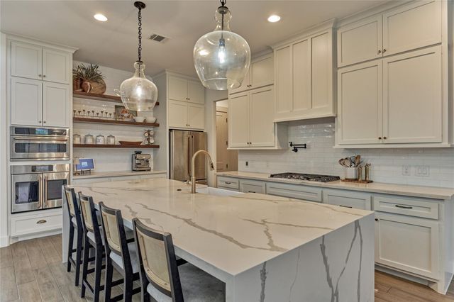 50 Naples Lane, Montgomery, TX 77356