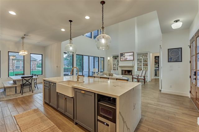 50 Naples Lane, Montgomery, TX 77356