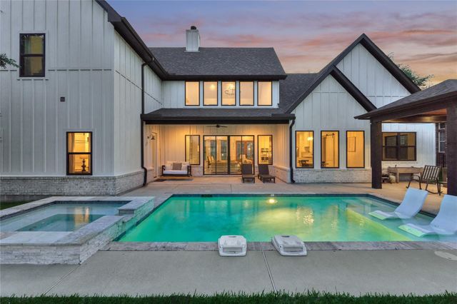 50 Naples Lane, Montgomery, TX 77356