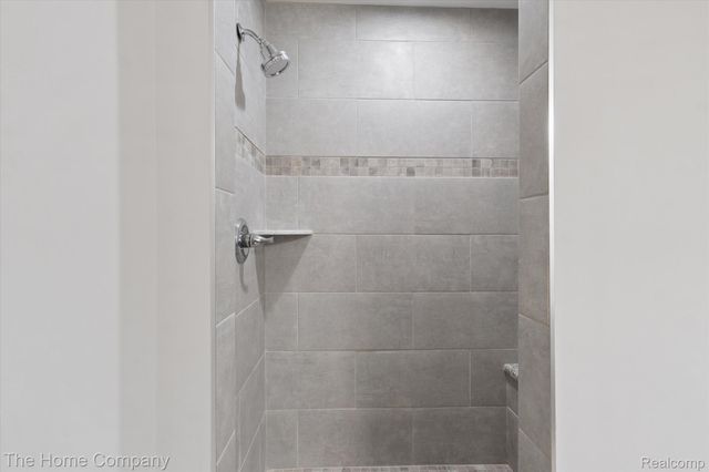 48270 Applegrove Lane, New Baltimore, MI 48051