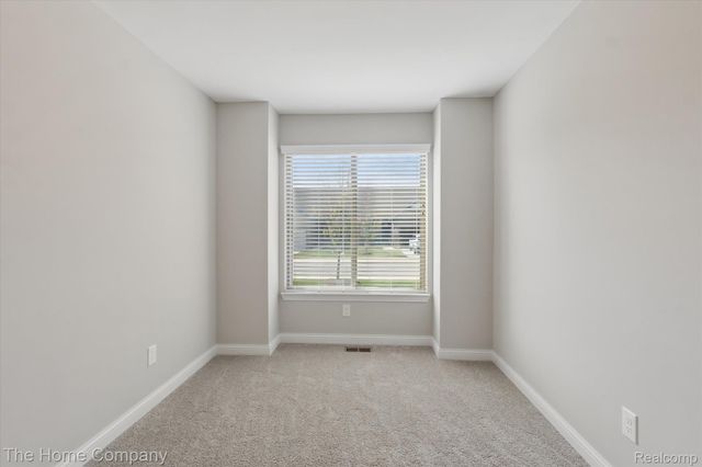 48270 Applegrove Lane, New Baltimore, MI 48051
