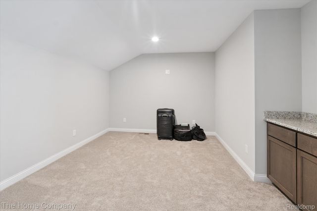 48270 Applegrove Lane, New Baltimore, MI 48051