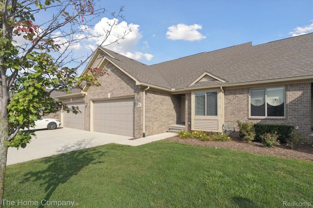 48270 Applegrove Lane, New Baltimore, MI 48051