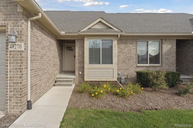 48270 Applegrove Lane, New Baltimore, MI 48051