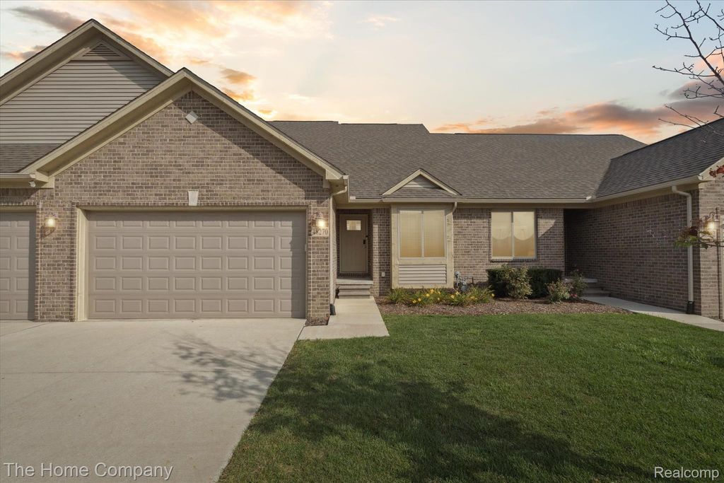 48270 Applegrove Lane, New Baltimore, MI 48051