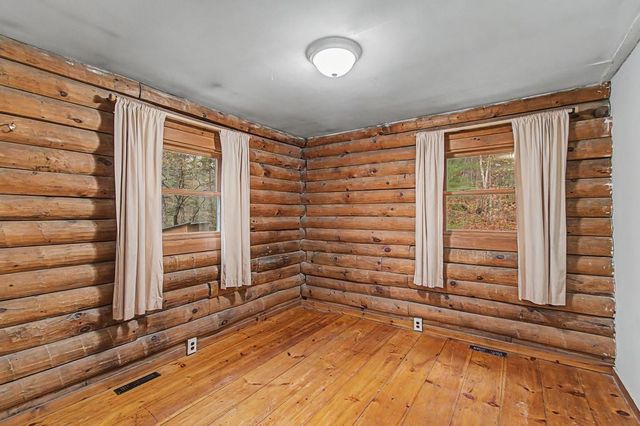 37 Premo Road, Roxbury, VT 05669