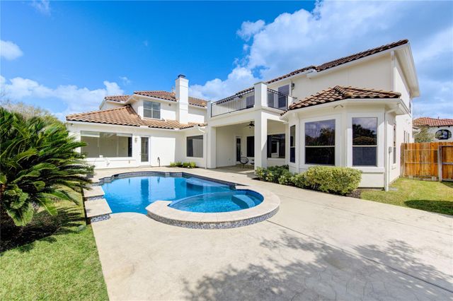 14014 Hampton Cove Drive, Houston, TX 77077