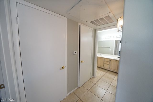 5710 East Tropicana Avenue 2066, Las Vegas, NV 89122