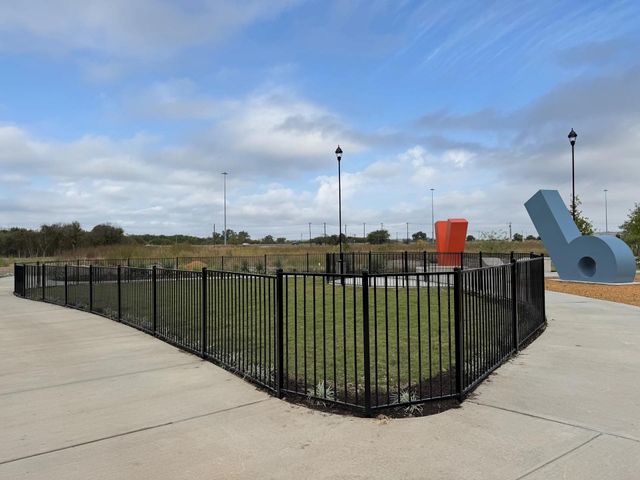 320 Goll ST 2138, Kyle, TX 78640