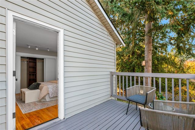 12305 14th Avenue NE, Seattle, WA 98125