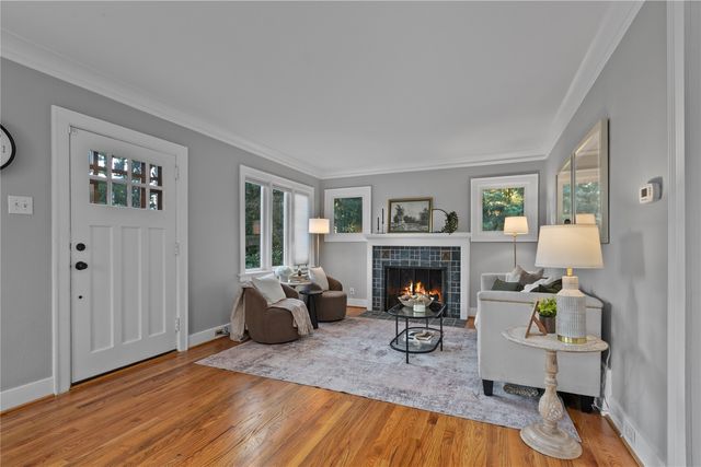 12305 14th Avenue NE, Seattle, WA 98125