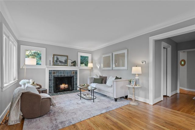 12305 14th Avenue NE, Seattle, WA 98125