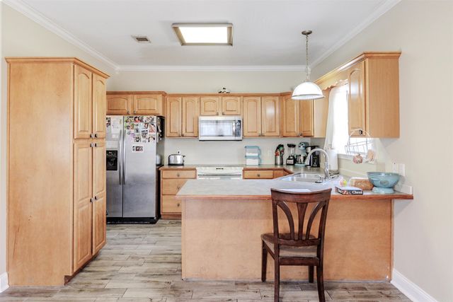 140 Allen Point Road, Perryville, AR 72126