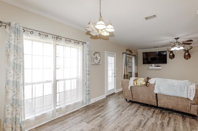 140 Allen Point Road, Perryville, AR 72126