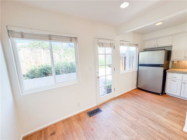 1221 14th STREET, Hermosa Beach, CA 90524
