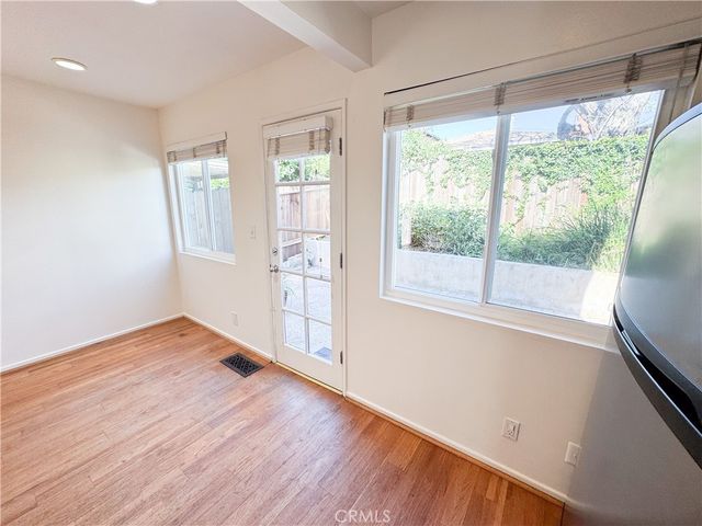 1221 14th STREET, Hermosa Beach, CA 90524