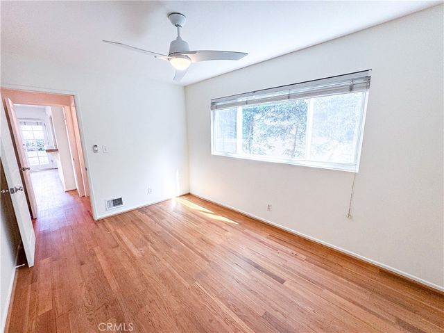 1221 14th STREET, Hermosa Beach, CA 90524