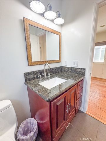 1221 14th STREET, Hermosa Beach, CA 90524