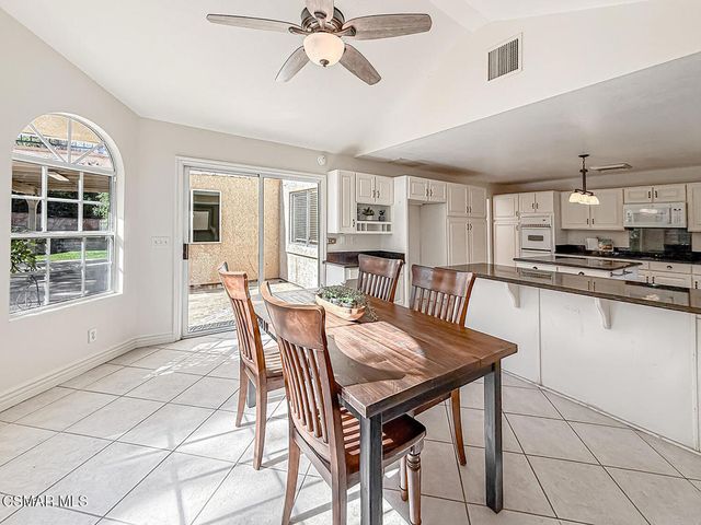 3195 N Geronimo Avenue, Simi Valley, CA 93063