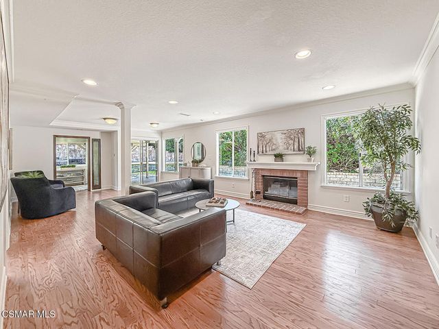 3195 N Geronimo Avenue, Simi Valley, CA 93063