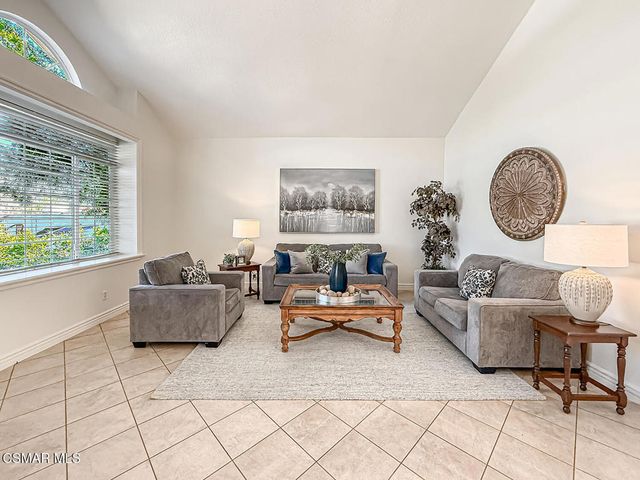 3195 N Geronimo Avenue, Simi Valley, CA 93063