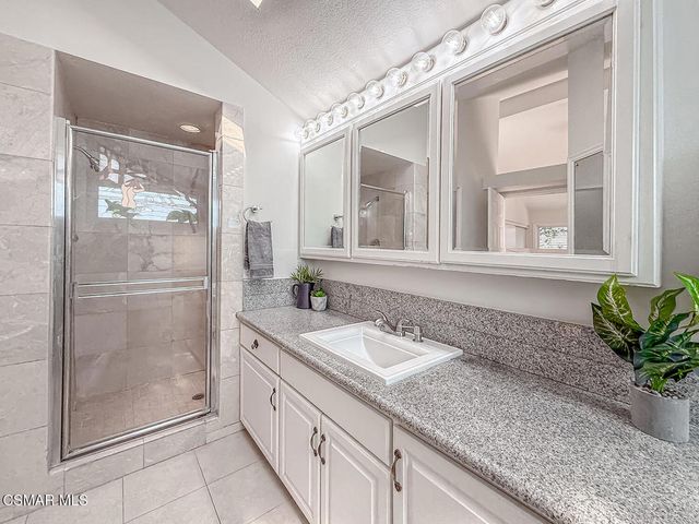 3195 N Geronimo Avenue, Simi Valley, CA 93063