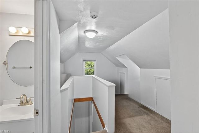 410 Fresh Meadow RD, Norfolk, VA 23503