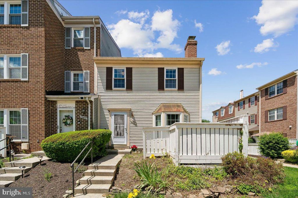 Image 1 of property listing at 11423 FRUITWOOD WAY #143, Germantown, MD 20876