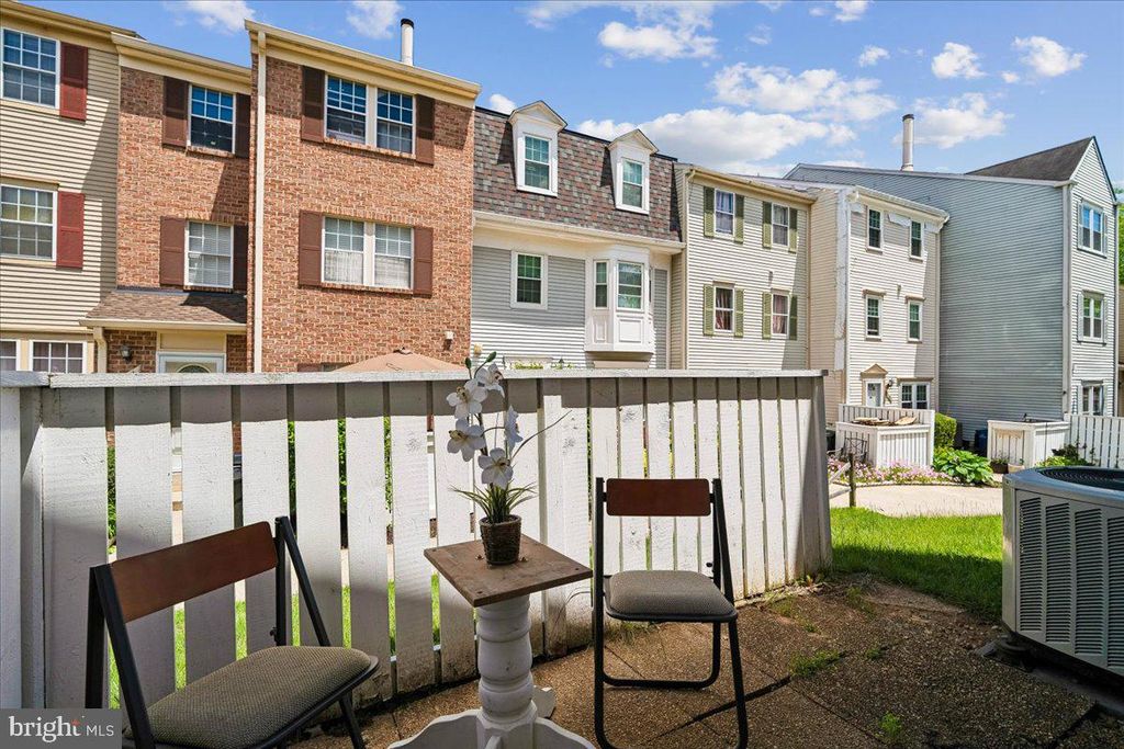 Image 22 of property listing at 11423 FRUITWOOD WAY #143, Germantown, MD 20876
