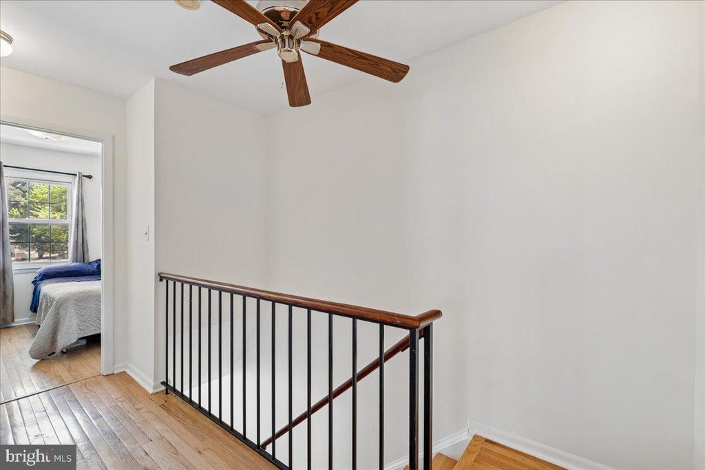 Image 34 of property listing at 11423 FRUITWOOD WAY #143, Germantown, MD 20876