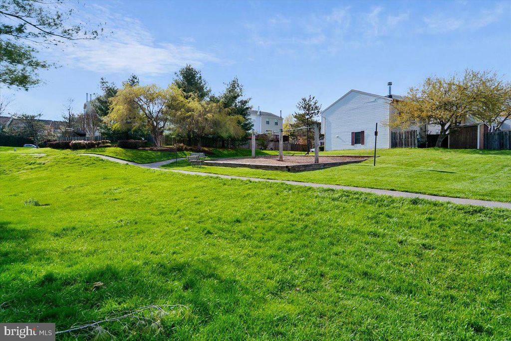 Image 57 of property listing at 11423 FRUITWOOD WAY #143, Germantown, MD 20876
