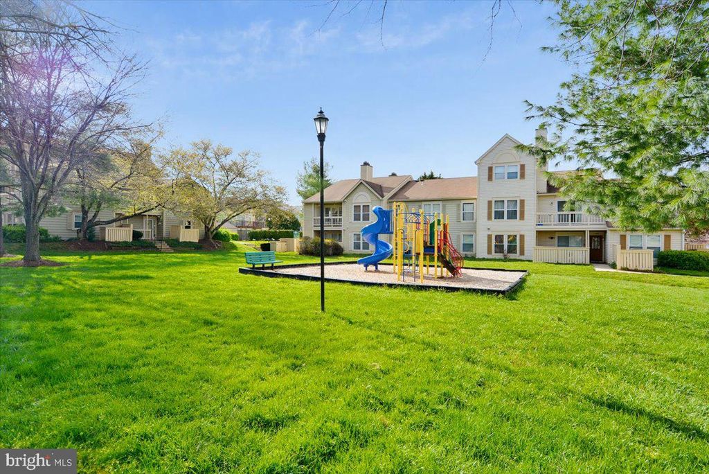Image 58 of property listing at 11423 FRUITWOOD WAY #143, Germantown, MD 20876
