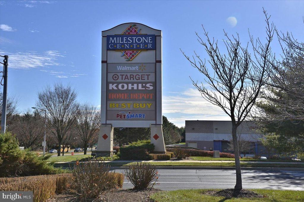 Image 60 of property listing at 11423 FRUITWOOD WAY #143, Germantown, MD 20876