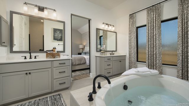 1319 Malou Mill, San Antonio, TX 78224