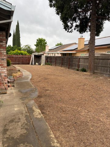 1995 Jacob Dr, Yuba City, CA 95993