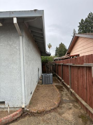 1995 Jacob Dr, Yuba City, CA 95993