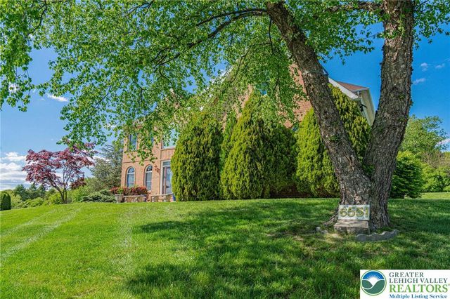 6551 Overlook Road, Upper Macungie Twp, PA 18069