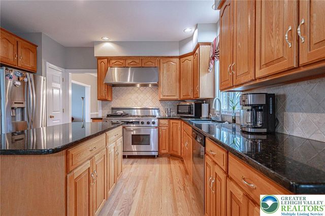 6551 Overlook Road, Upper Macungie Twp, PA 18069