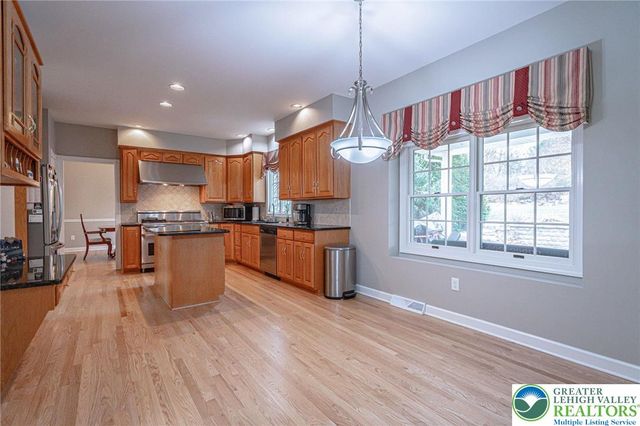 6551 Overlook Road, Upper Macungie Twp, PA 18069