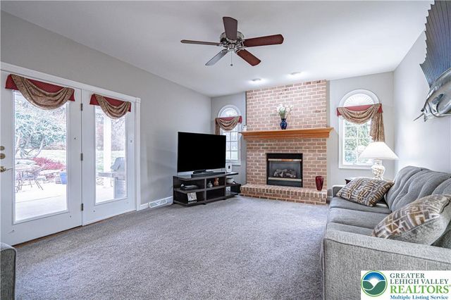 6551 Overlook Road, Upper Macungie Twp, PA 18069