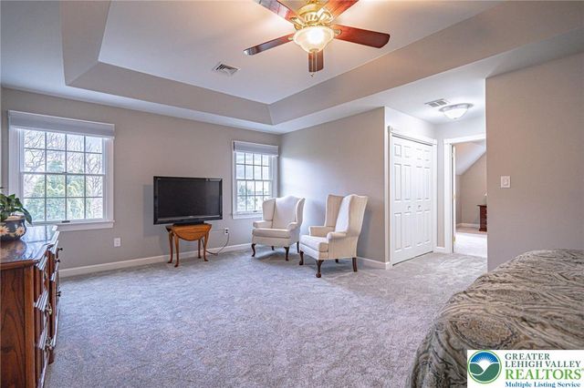 6551 Overlook Road, Upper Macungie Twp, PA 18069